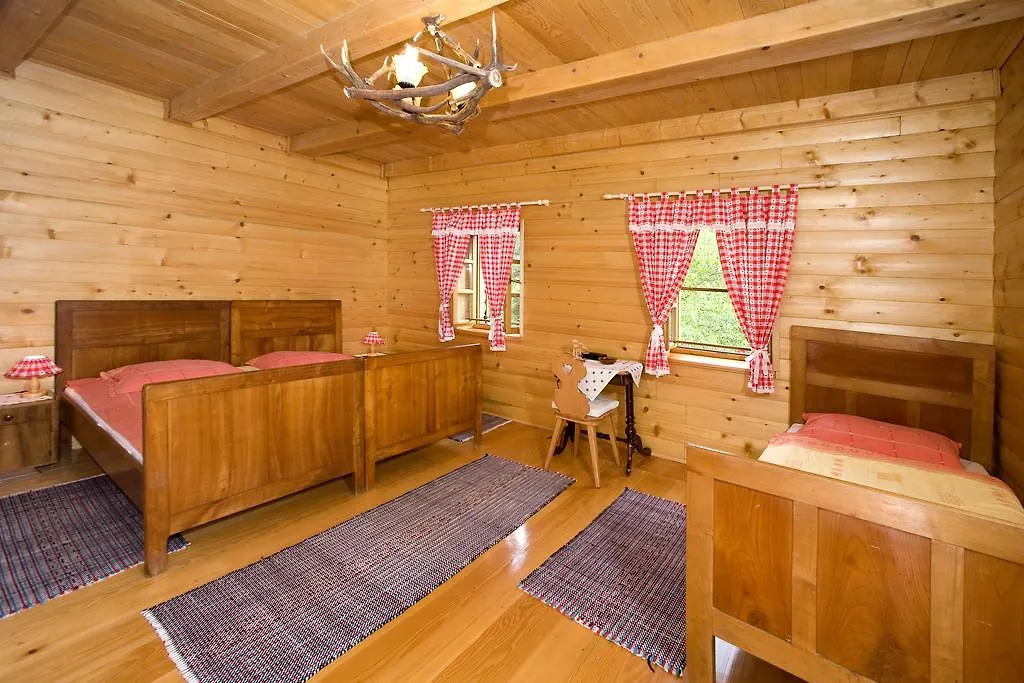 Holiday House Sobol Kuzelj Holiday home
