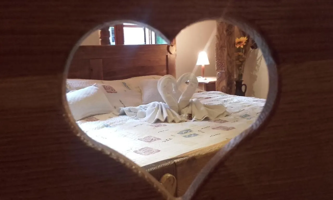 Holiday home Holiday House Sobol Kuzelj