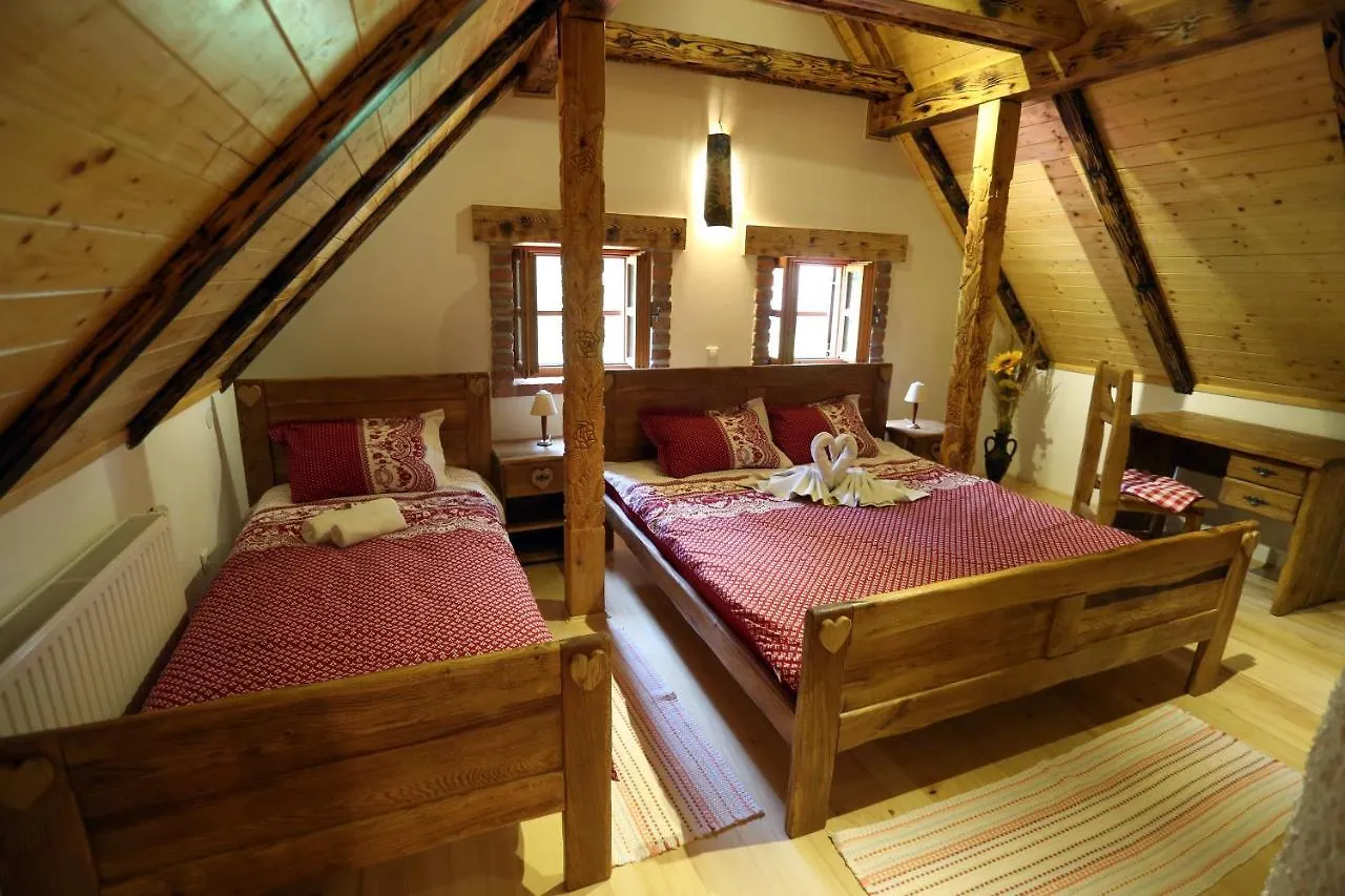 Holiday House Sobol Kuzelj 0*,  Croatia